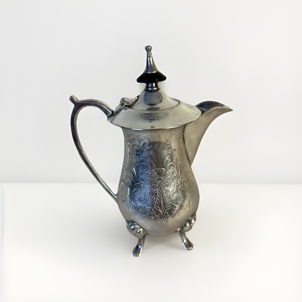 Silver Plated Vtg Creamer‎ Pitcher Detailed Design Traditional Collectible